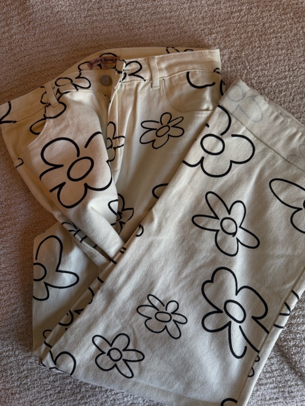 Floral Print Cream Pants with Black Outline